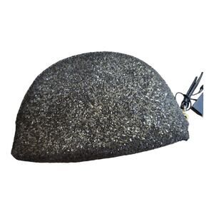 Banana Rebublic power up charging pack w carrying case. NWT